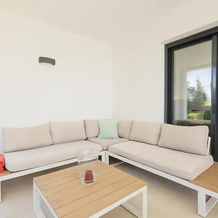 Cozy By The In Costabella, Holiday home